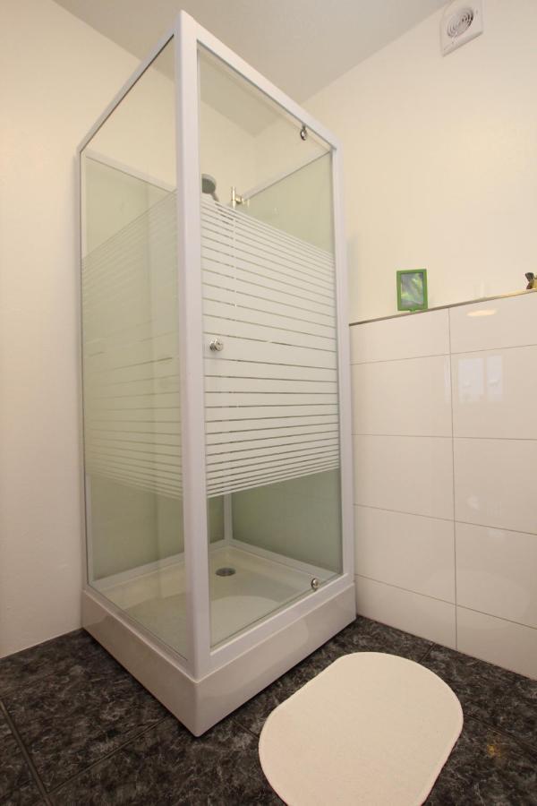 Johann'S Guesthouse Рейкьявик Экстерьер фото
